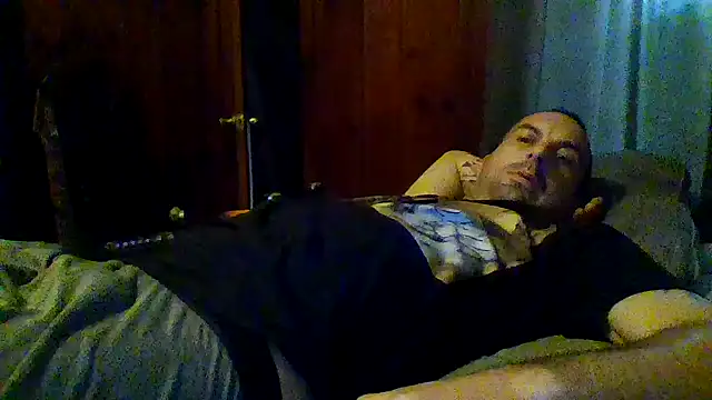 Snapshot of ryan100craige chatting on 07-25-26, 04:37 ryan100craige online show from 07-25-26, 04:37