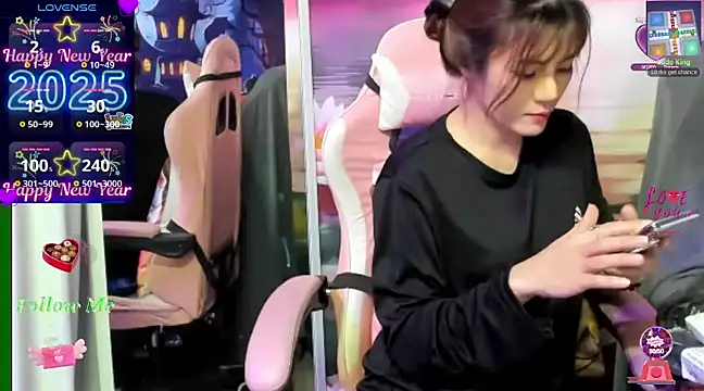 Sugar lipsz online show from 01-13-25, 05:23