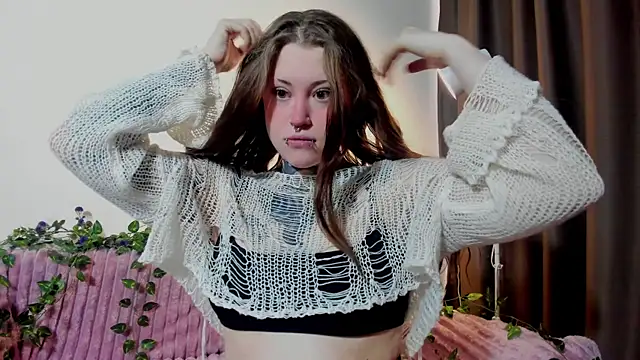 Snapshot of vergillhell chatting on 11-23-25, 07:19 vergillhell online show from 11-23-25, 07:19