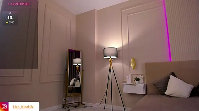 Snapshot of juicy-pussy chatting on 01-17-25, 03:34 juicy-pussy online show from 01-17-25, 03:34