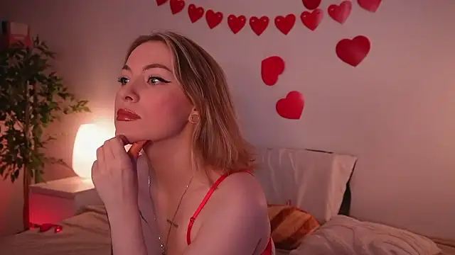 Snapshot of kris69kiss chatting on 02-14-26, 01:08 kris69kiss online show from 02-14-26, 01:08