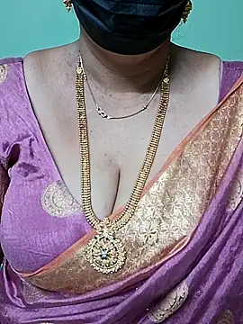 ananya956 online show from 03-20-25, 12:19