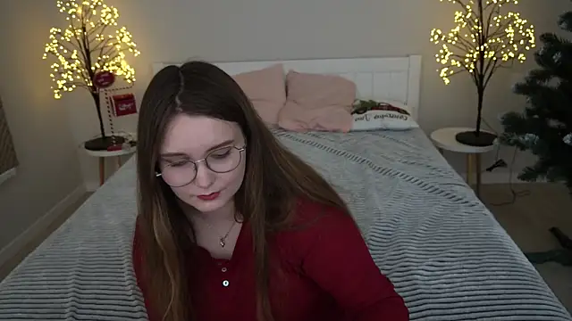 Snapshot of MagicPeachh_ chatting on 12-17-24, 01:49 MagicPeachh online show from 12-17-24, 01:49