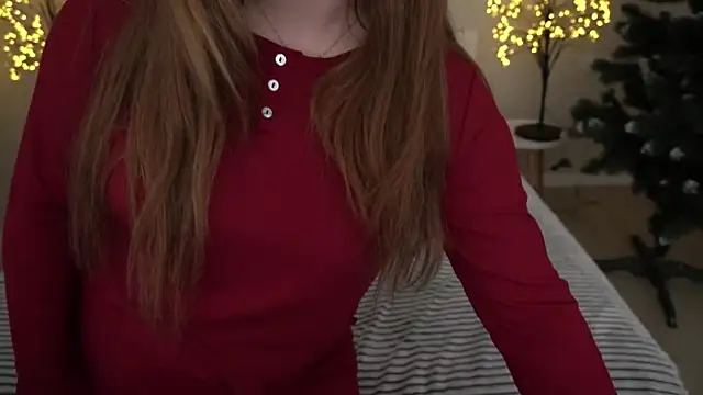 Snapshot of MagicPeachh_ chatting on 12-20-24, 02:16 MagicPeachh online show from 12-20-24, 02:16