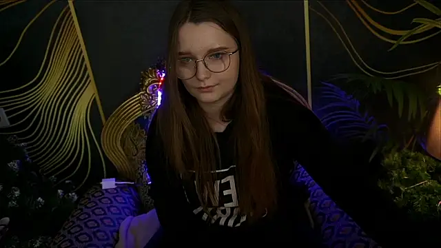 Snapshot of MagicPeachh_ chatting on 01-17-25, 01:56 MagicPeachh online show from 01-17-25, 01:56