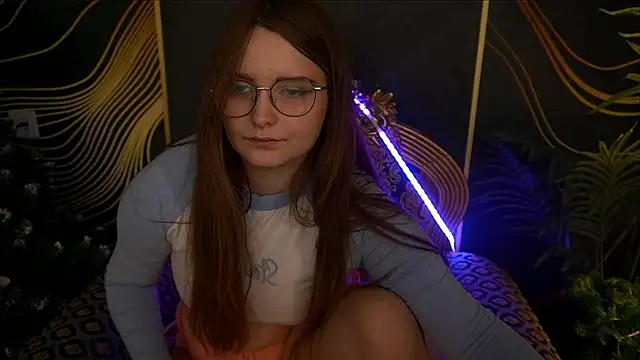 Snapshot of MagicPeachh_ chatting on 01-20-25, 01:32 MagicPeachh online show from 01-20-25, 01:32