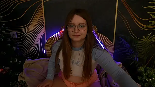 Snapshot of MagicPeachh_ chatting on 01-20-25, 07:35 MagicPeachh online show from 01-20-25, 07:35