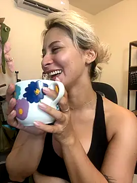 Ramona Flower online show from 11-08-25, 02:12