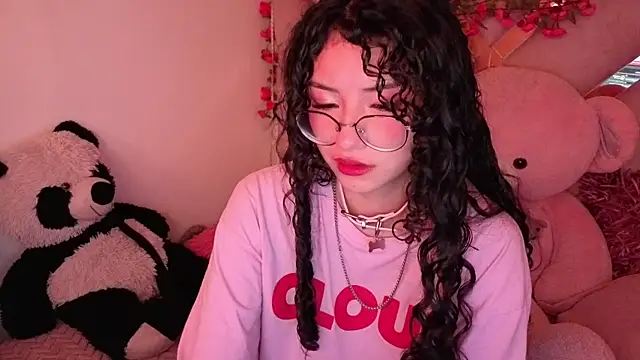 Snapshot of CherieCurl chatting on 05-29-26, 02:53 CherieCurl online show from 05-29-26, 02:53
