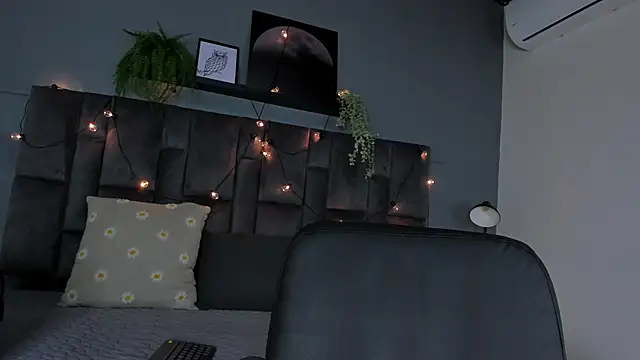 LilithSmith  online show from 02-10-26, 11:36