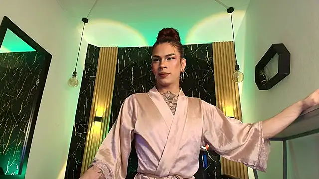 Bella salvatore online show from 04-13-26, 08:14