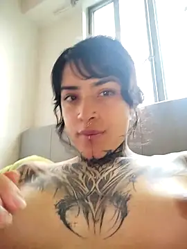 taaylor33 online show from 11-21-25, 07:56