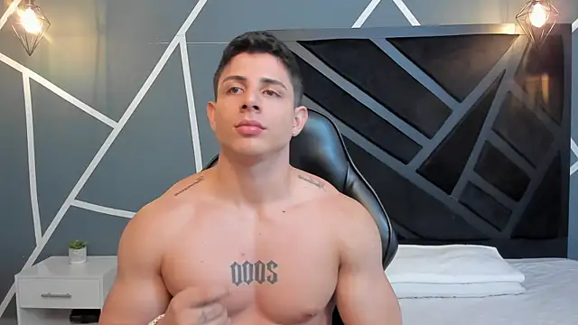 Johan Williams 07 online show from 12-07-24, 02:53