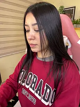 Starliee   online show from 02-07-26, 12:14