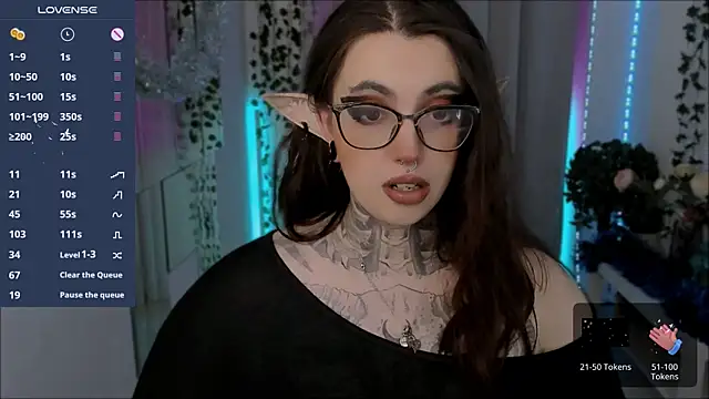 Snapshot of Dixi_Pixi_ chatting on 12-20-25, 05:47 Dixi Pixi online show from 12-20-25, 05:47