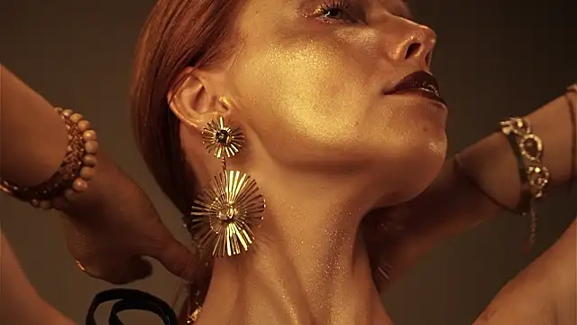 ginger hugs online show from 03-23-26, 10:14