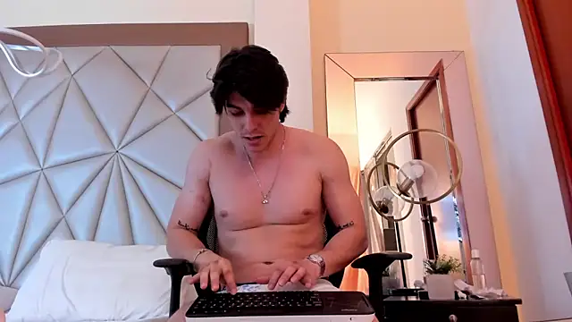 Karimferrer online show from 12-21-24, 10:28