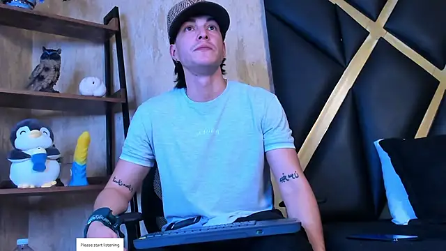 Snapshot of Karimferrer chatting on 03-17-26, 04:17 Karimferrer online show from 03-17-26, 04:17