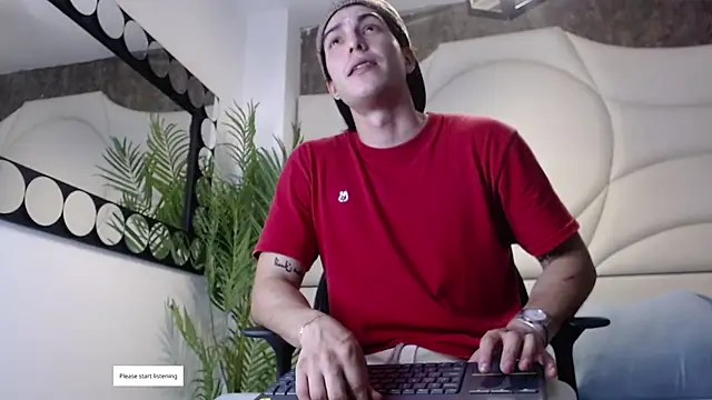 Snapshot of Karimferrer chatting on 03-27-26, 03:45 Karimferrer online show from 03-27-26, 03:45