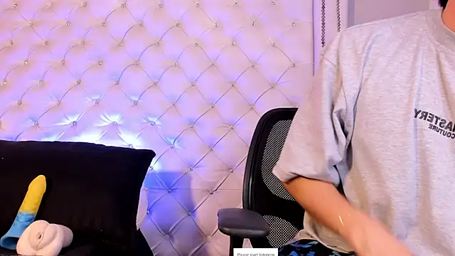 Snapshot of Karimferrer chatting on 04-09-26, 03:17 Karimferrer online show from 04-09-26, 03:17