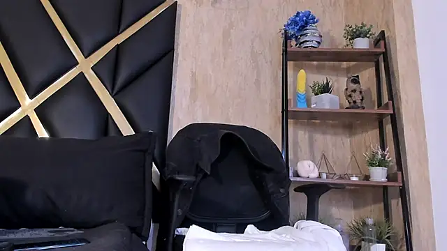 Karimferrer online show from 06-04-26, 03:12