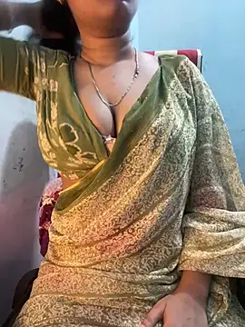 Snapshot of Spicy_sari_girl chatting on 06-23-26, 02:42 Spicy sari girl online show from 06-23-26, 02:42