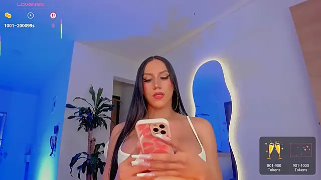 Snapshot of Pretty_Mariangel chatting on 03-26-26, 06:41 Pretty Mariangel online show from 03-26-26, 06:41