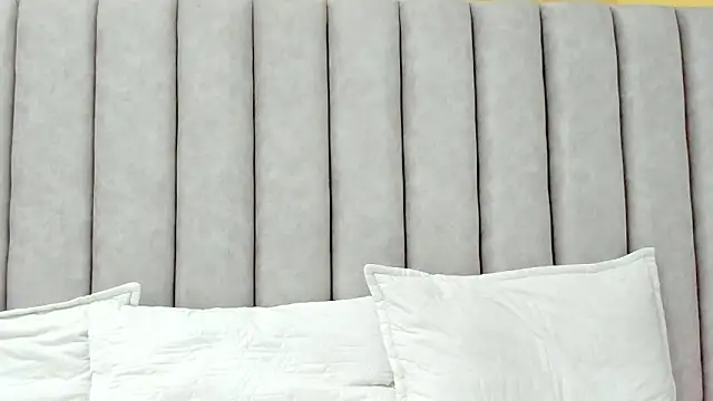 FreyaMoller online show from 03-07-26, 07:00