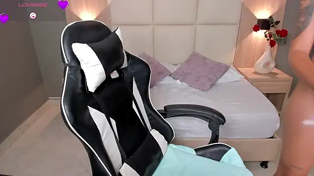 penelope22x  online show from 01-21-25, 02:33