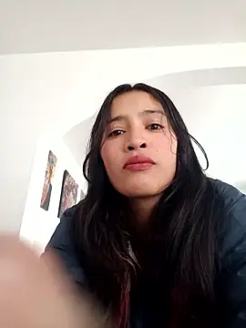 Hanha00 online show from 01-08-26, 06:32