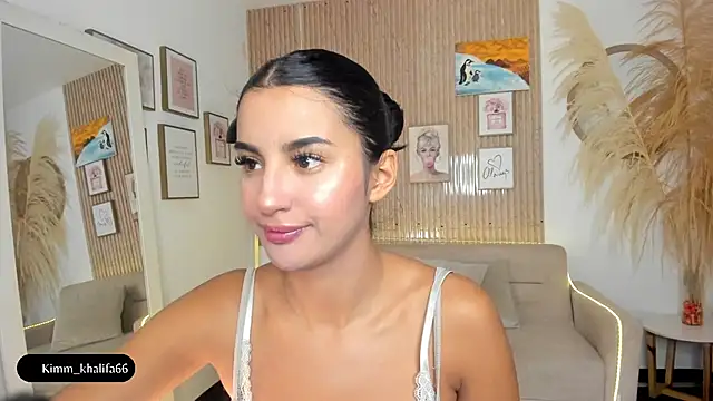 Kimm khalifa online show from 01-24-25, 08:00