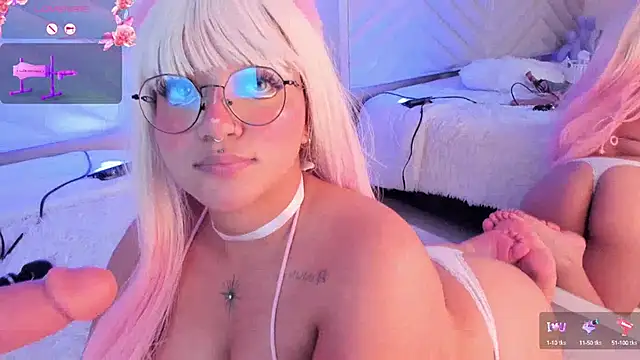 Snapshot of Sally__Walker chatting on 02-04-25, 03:00 Sally Walker online show from 02-04-25, 03:00