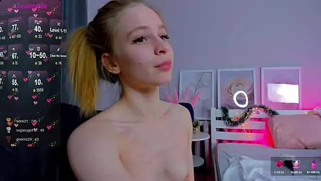 Snapshot of Elis_Fox chatting on 01-05-25, 01:04 Elis Fox online show from 01-05-25, 01:04