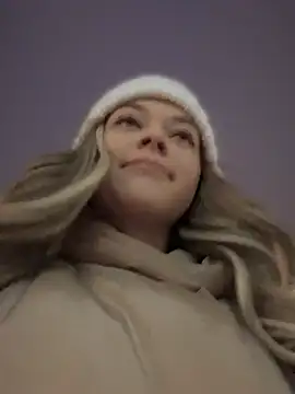 Times  Square online show from 12-20-24, 05:04