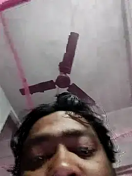 Young couple143 online show from 03-06-25, 03:24