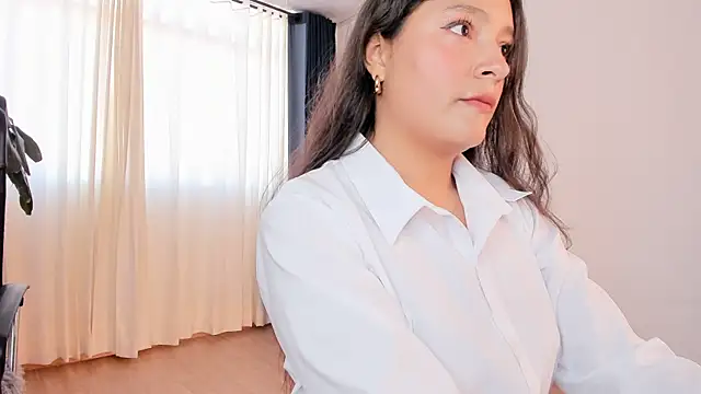 Snapshot of Harlyxu chatting on 01-21-25, 07:28 Harlyxu online show from 01-21-25, 07:28