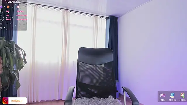 Snapshot of Harlyxu chatting on 02-20-25, 06:35 Harlyxu online show from 02-20-25, 06:35