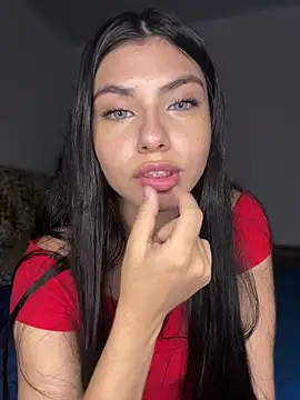 Snapshot of hurrem_18 chatting on 03-18-26, 07:17 hurrem 18 online show from 03-18-26, 07:17