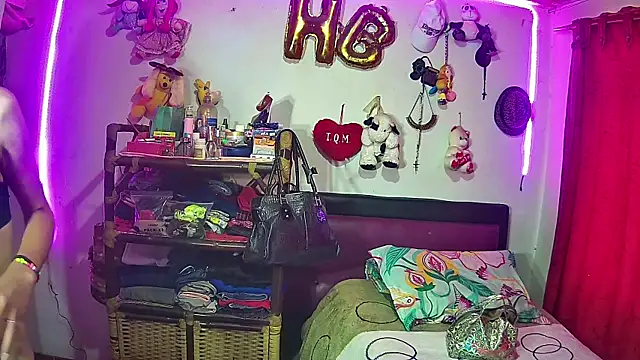 alexxa dirty online show from 01-15-25, 04:00