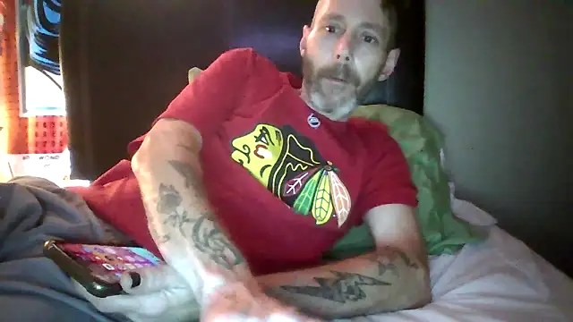 Snapshot of mellothebreeze chatting on 11-08-25, 08:40 mellothebreeze online show from 11-08-25, 08:40