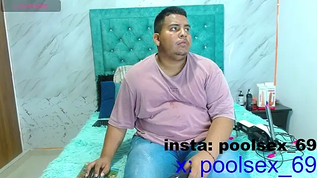 Snapshot of Poolsex_69 chatting on 12-13-24, 12:28 Poolsex 69 online show from 12-13-24, 12:28