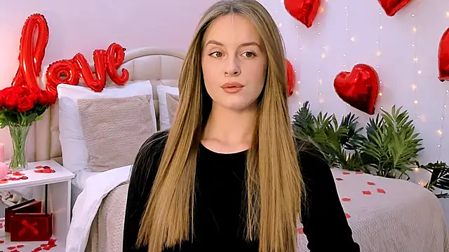 Snapshot of RozzitaBedberry chatting on 02-12-25, 01:16 RozzitaBedberry online show from 02-12-25, 01:16