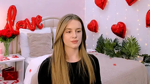 Snapshot of RozzitaBedberry chatting on 02-12-25, 07:24 RozzitaBedberry online show from 02-12-25, 07:24