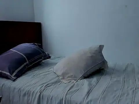 Chandler ken online show from 12-16-25, 01:05