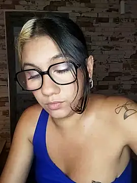 Snapshot of blvckbabyweed07 chatting on 04-07-26, 10:42 blvckbabyweed07 online show from 04-07-26, 10:42