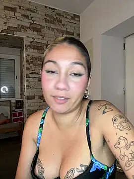 Snapshot of blvckbabyweed07 chatting on 04-12-26, 10:37 blvckbabyweed07 online show from 04-12-26, 10:37