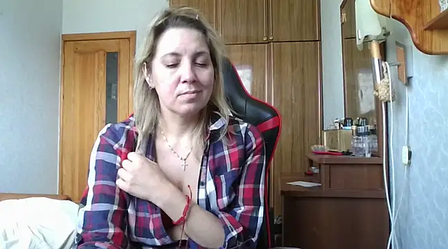 IrinaB1 online show from 02-16-25, 10:32