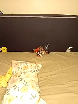 Queen-sluty2 online show from 01-29-25, 07:11