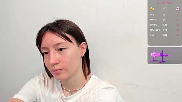 lizzy davis 1 online show from 02-16-25, 04:09