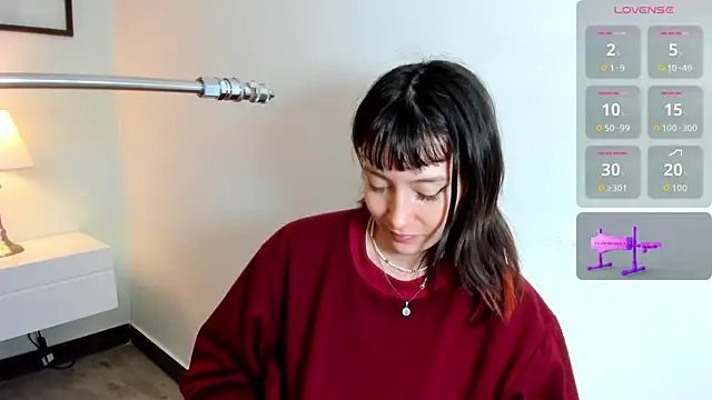 lizzy davis 1 online show from 11-12-25, 04:13